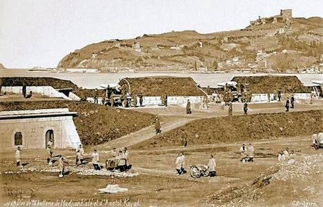ODYxMTQ0Nj beykoz anadolu kavaginin 1870li yillardaki halidir